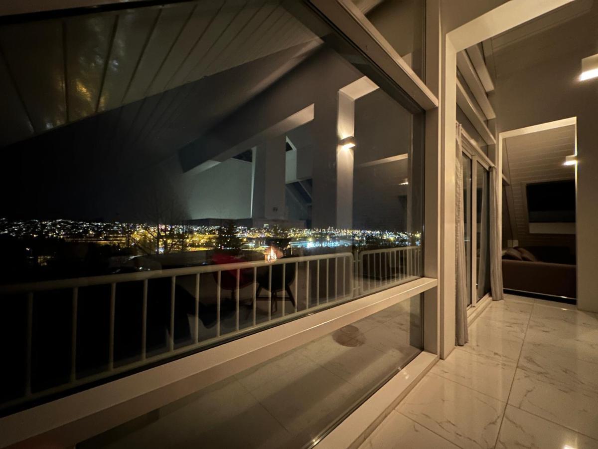 Big Villa Centrally Located In Reykjavík Dış mekan fotoğraf